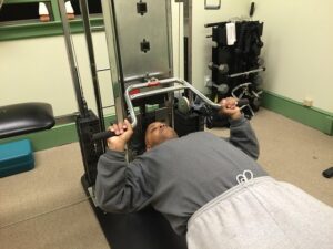 チェストプレス